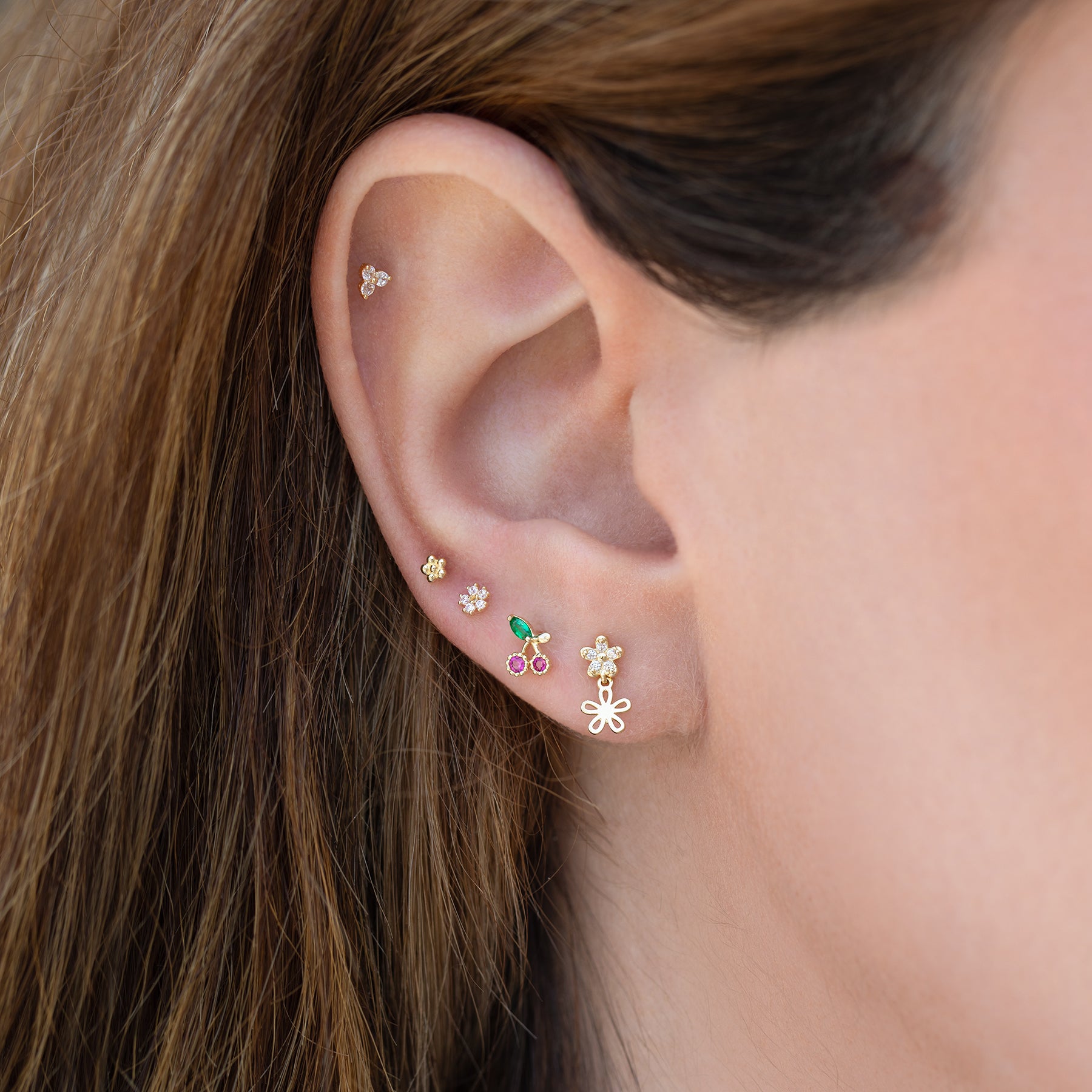 14k Solid Gold Tiny Flower Stud