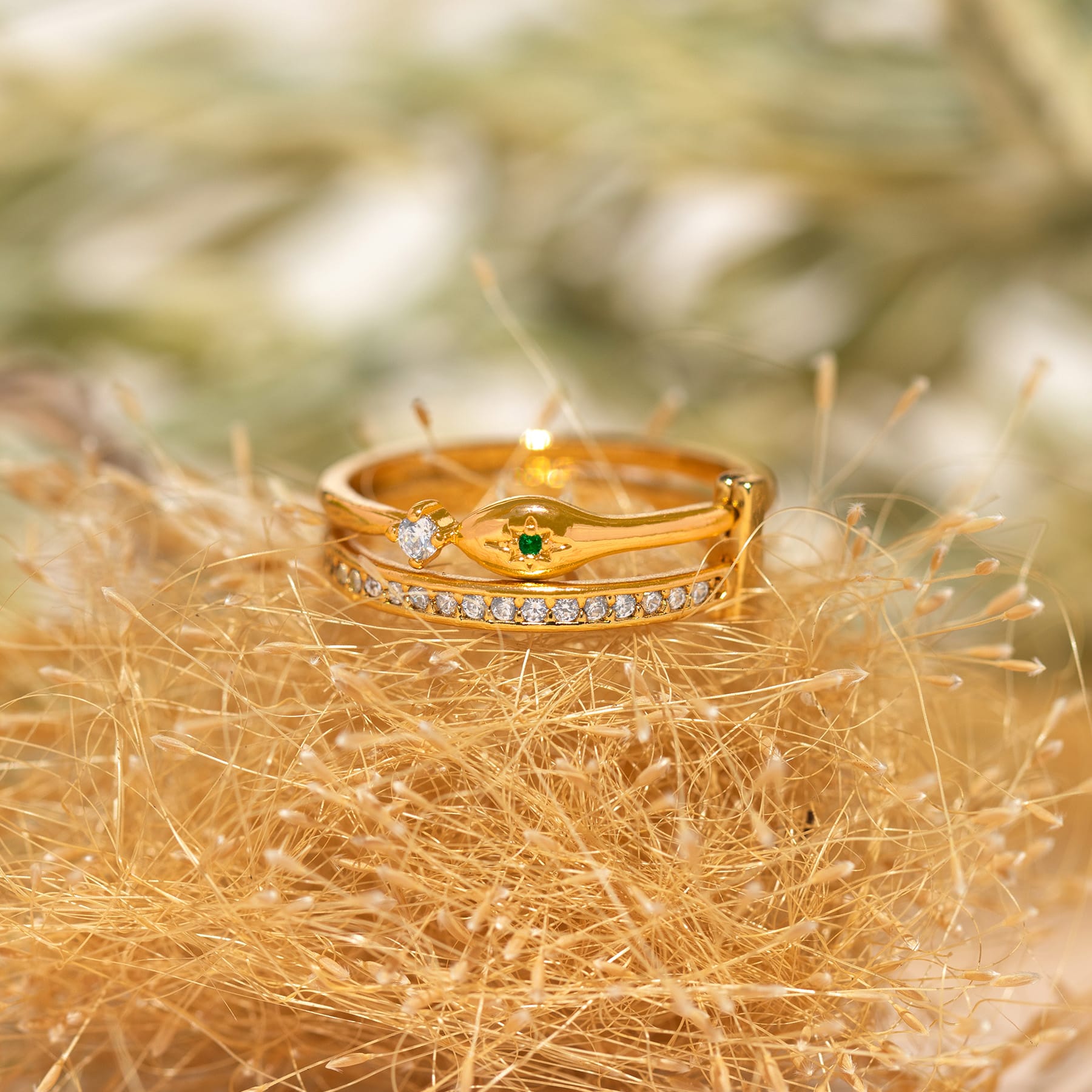 Serpent-tine Connecting Ring