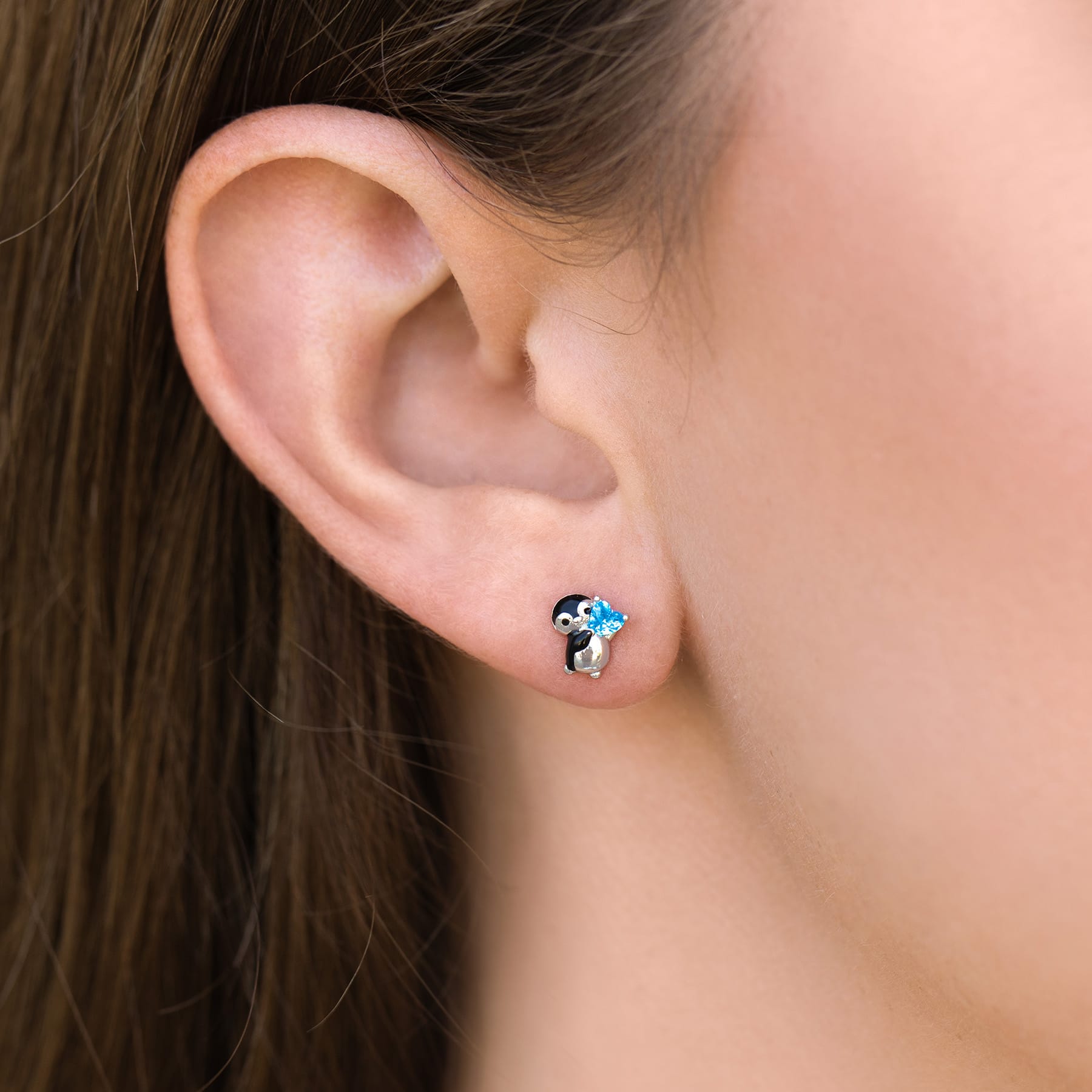 Penguin Crush Studs