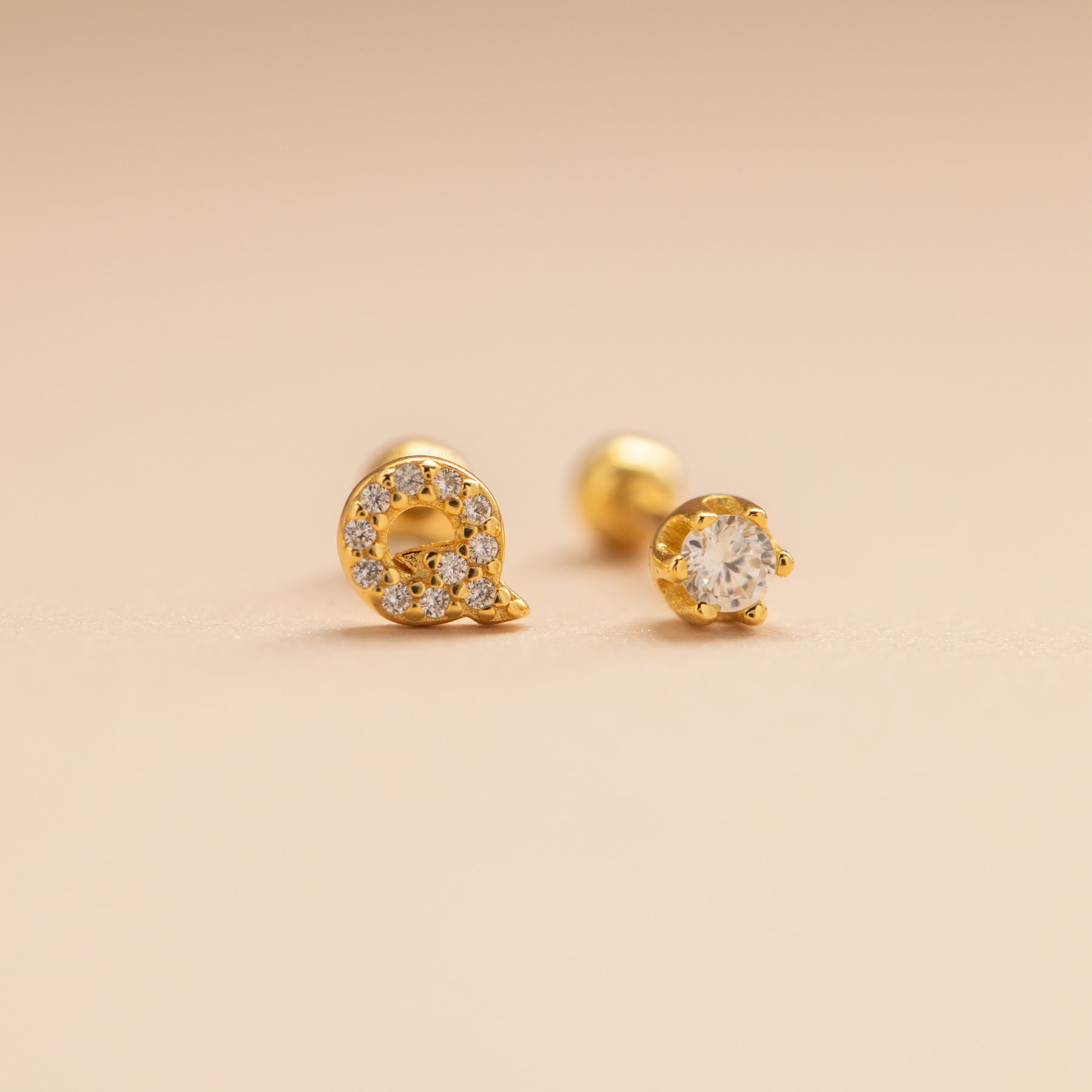 Singapore Initial Studs