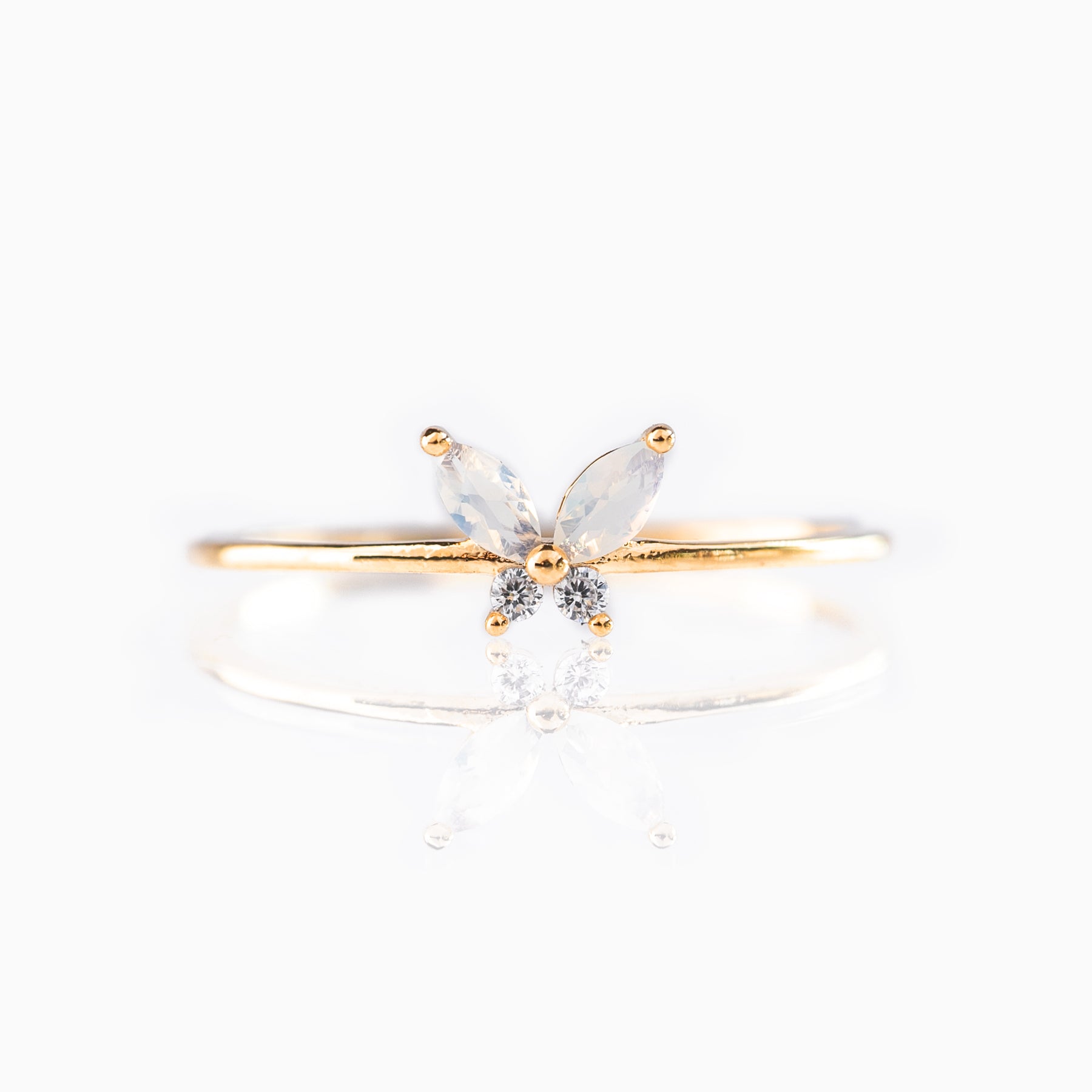 Milky Mari Ring