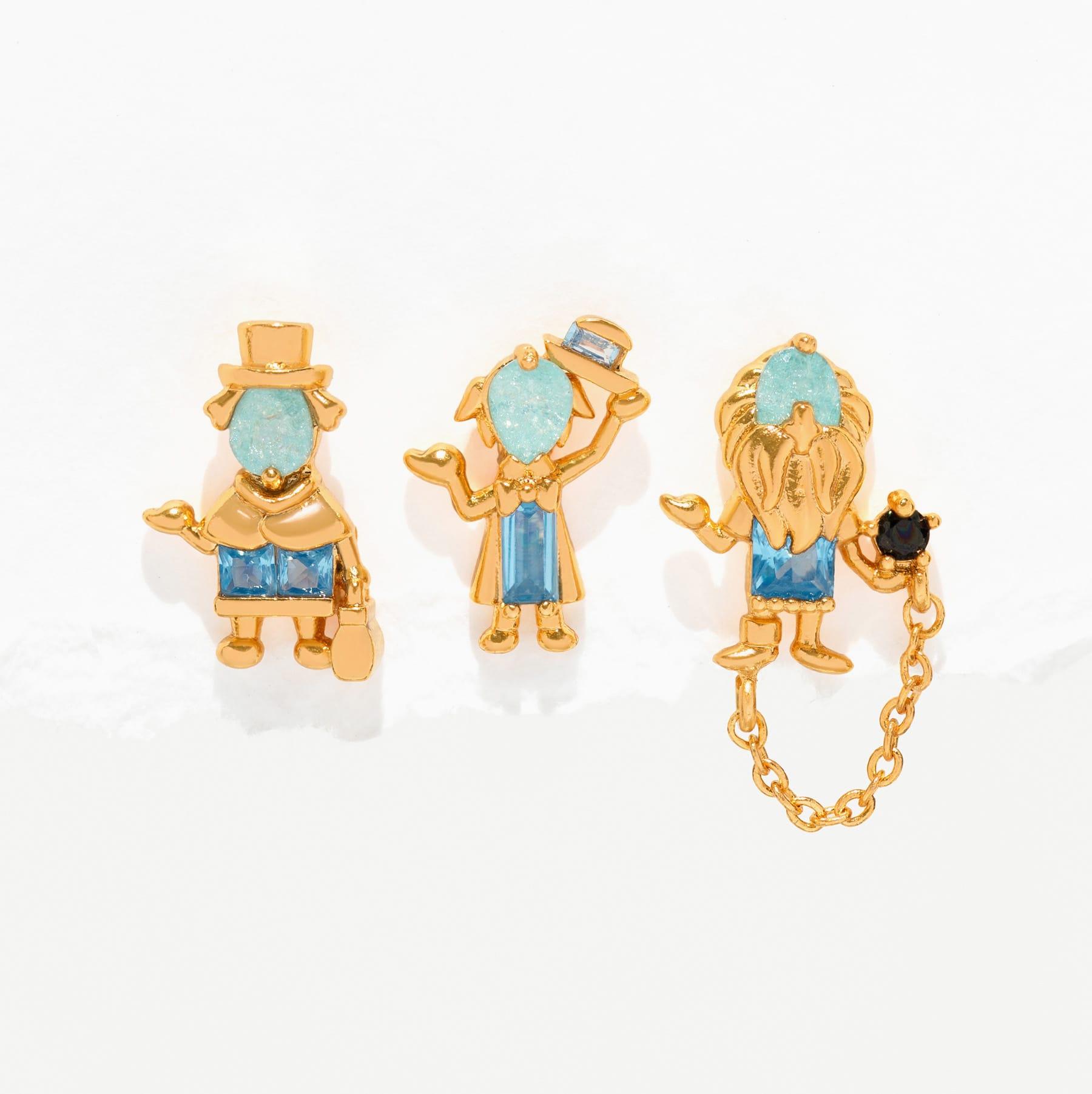Disney Haunted Mansion Hitchhiking Ghosts Stud Set