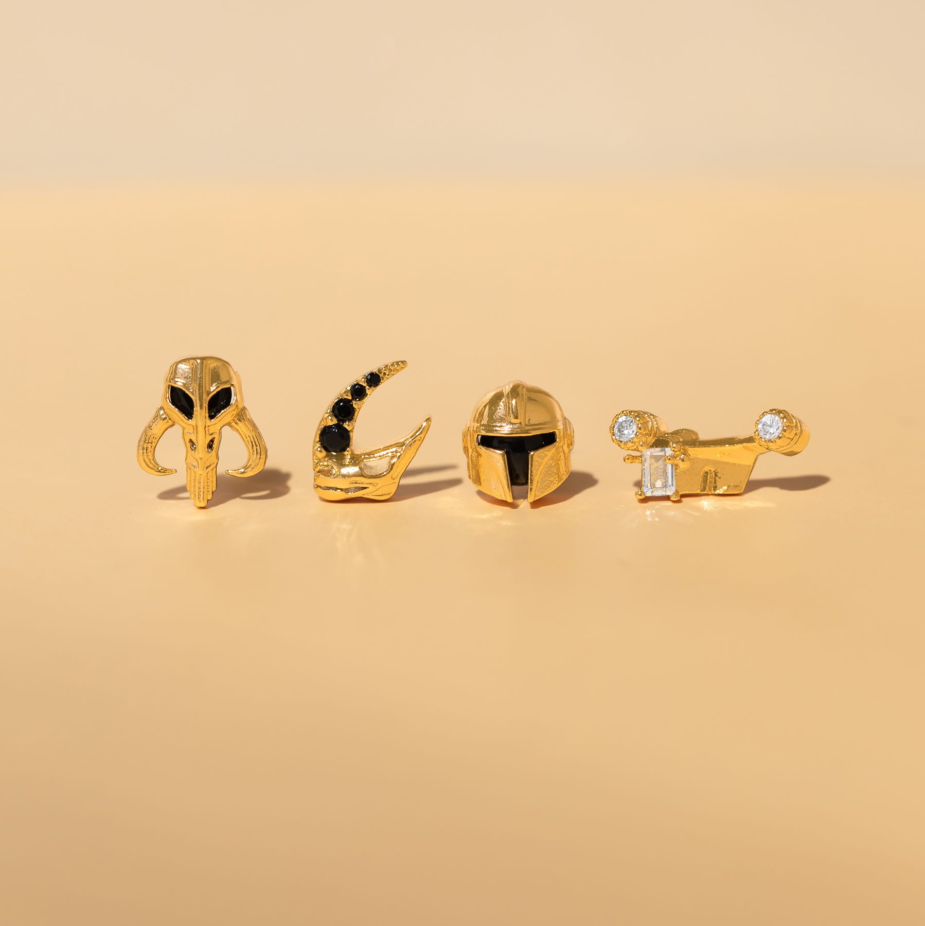 Star Wars™ The Mandalorian™ Icons Stud Set – Girls Crew