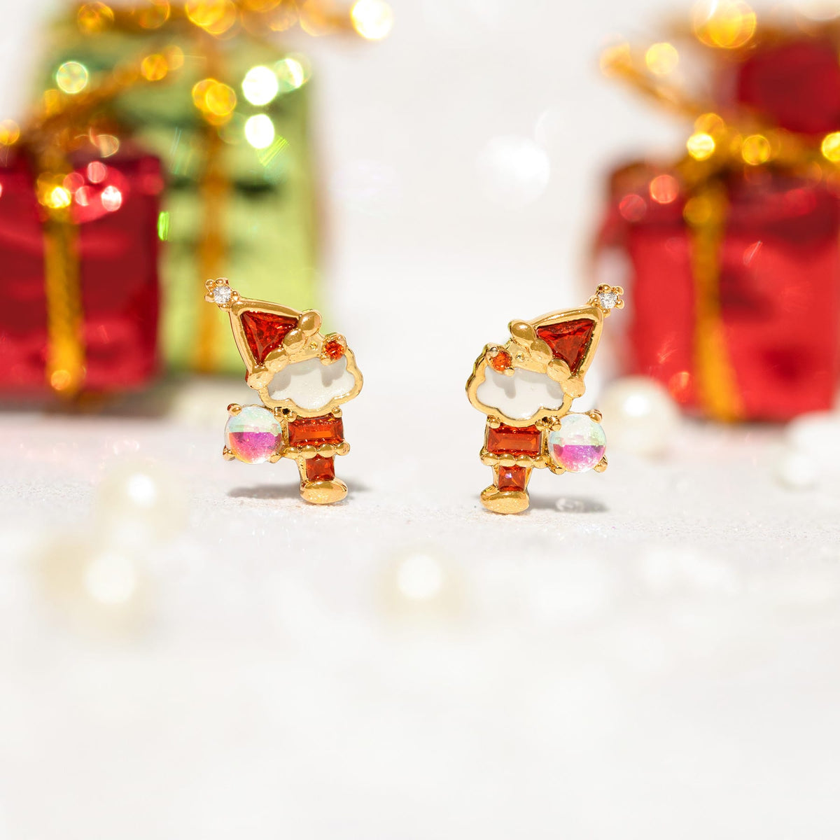 Santa's Snowball Studs