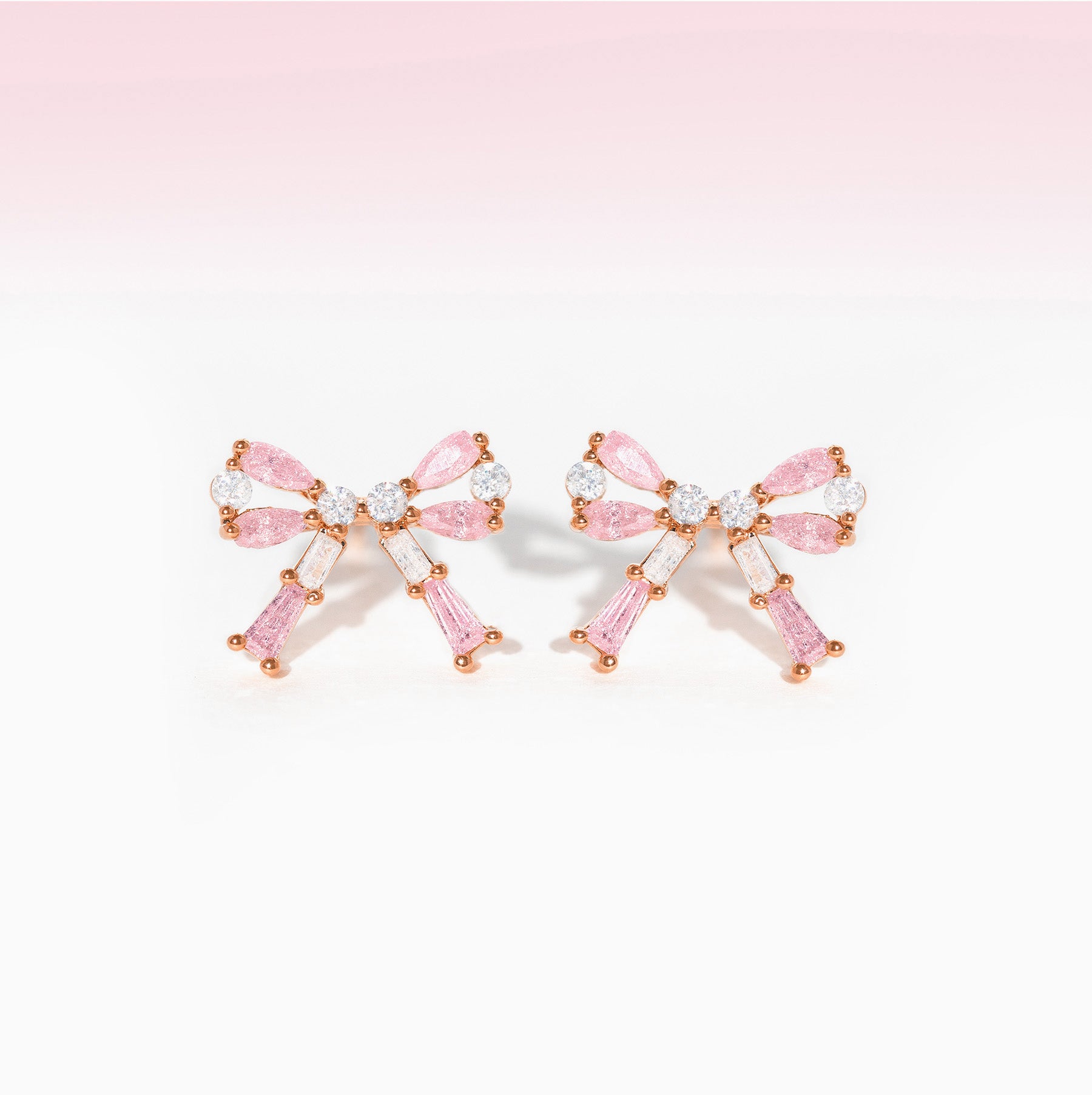 Chassé Bow Studs