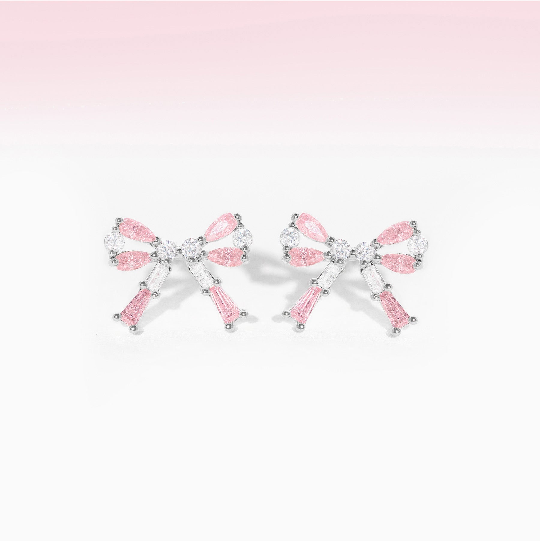 Chassé Bow Studs