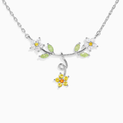 Golden Daisy Necklace