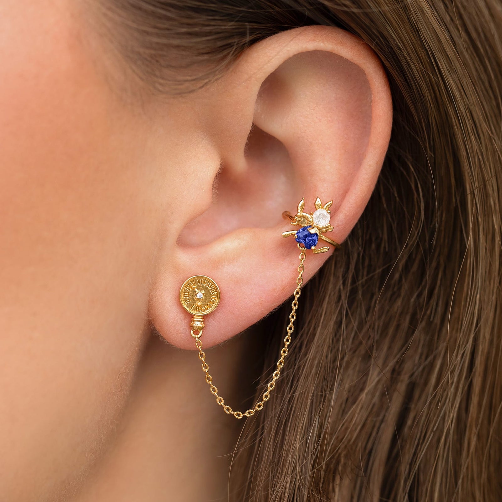 Disney Alice in Wonderland White Rabbit Earring + Ear Cuff – Girls Crew