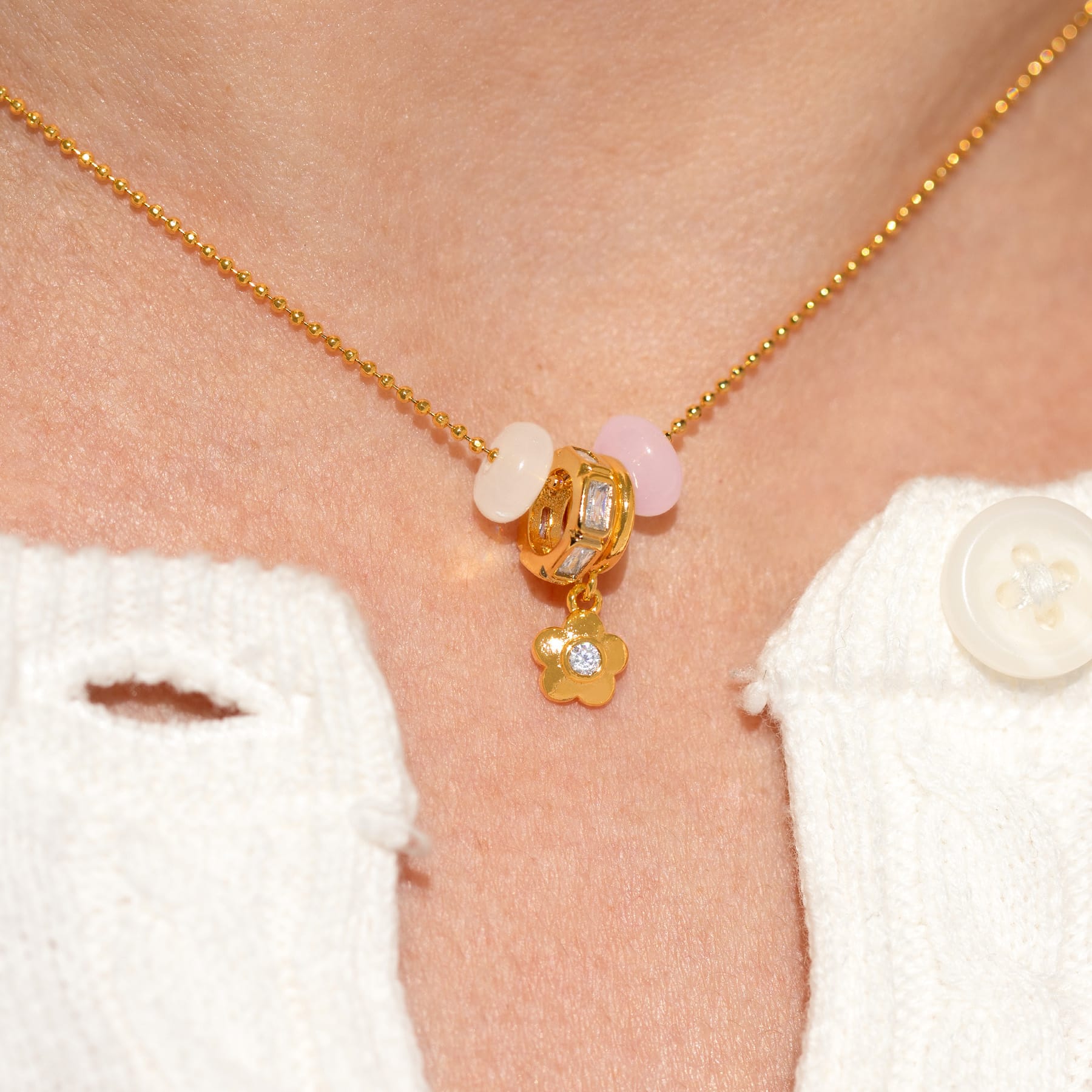 Flower Dash Charm Necklace