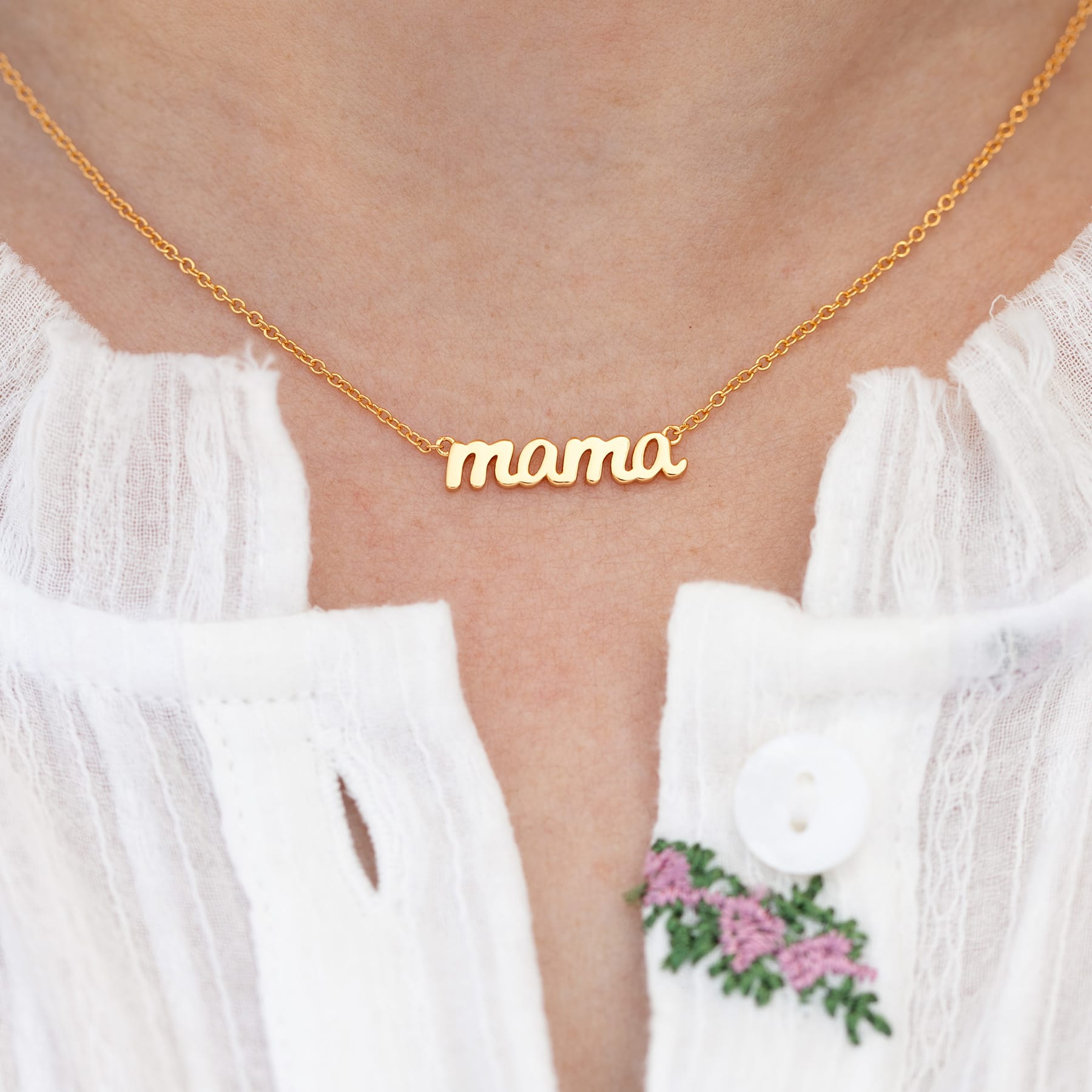 Mama Script Necklace