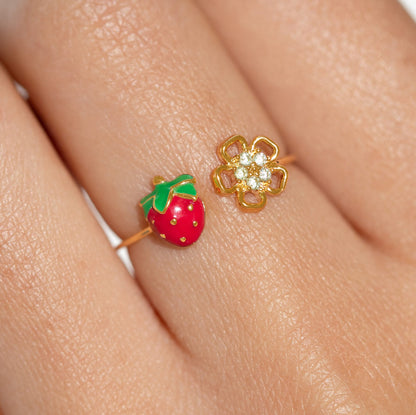 Bloom & Berry Adjustable Ring